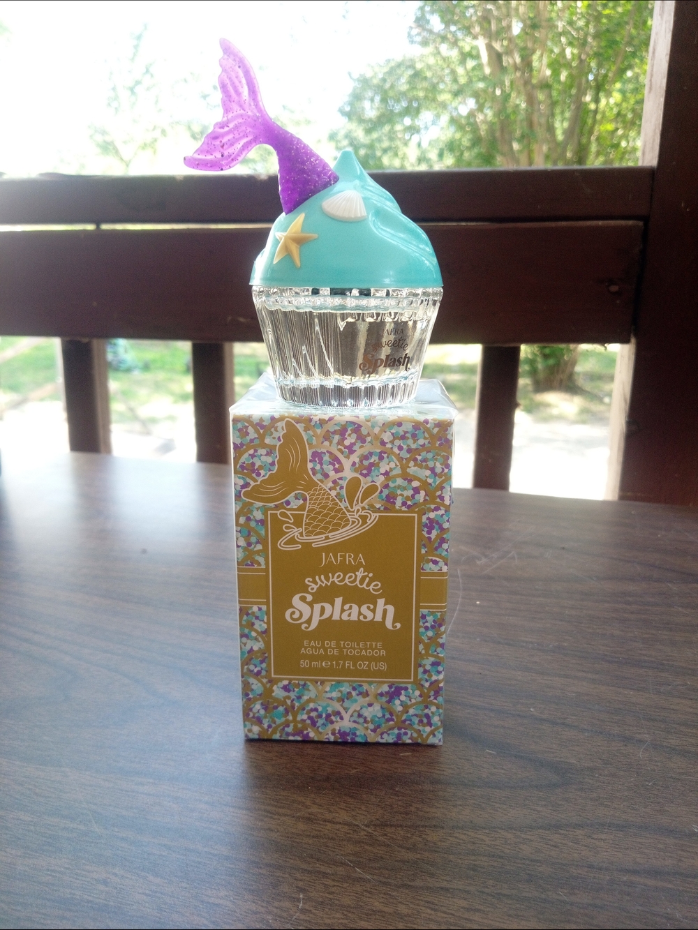 JAFRA Sweetie Splash Eau de Toilette - Turquoise & Purple Cap